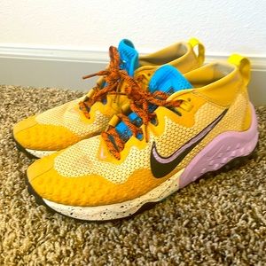 Nike Trail Wildhorse women’s 8